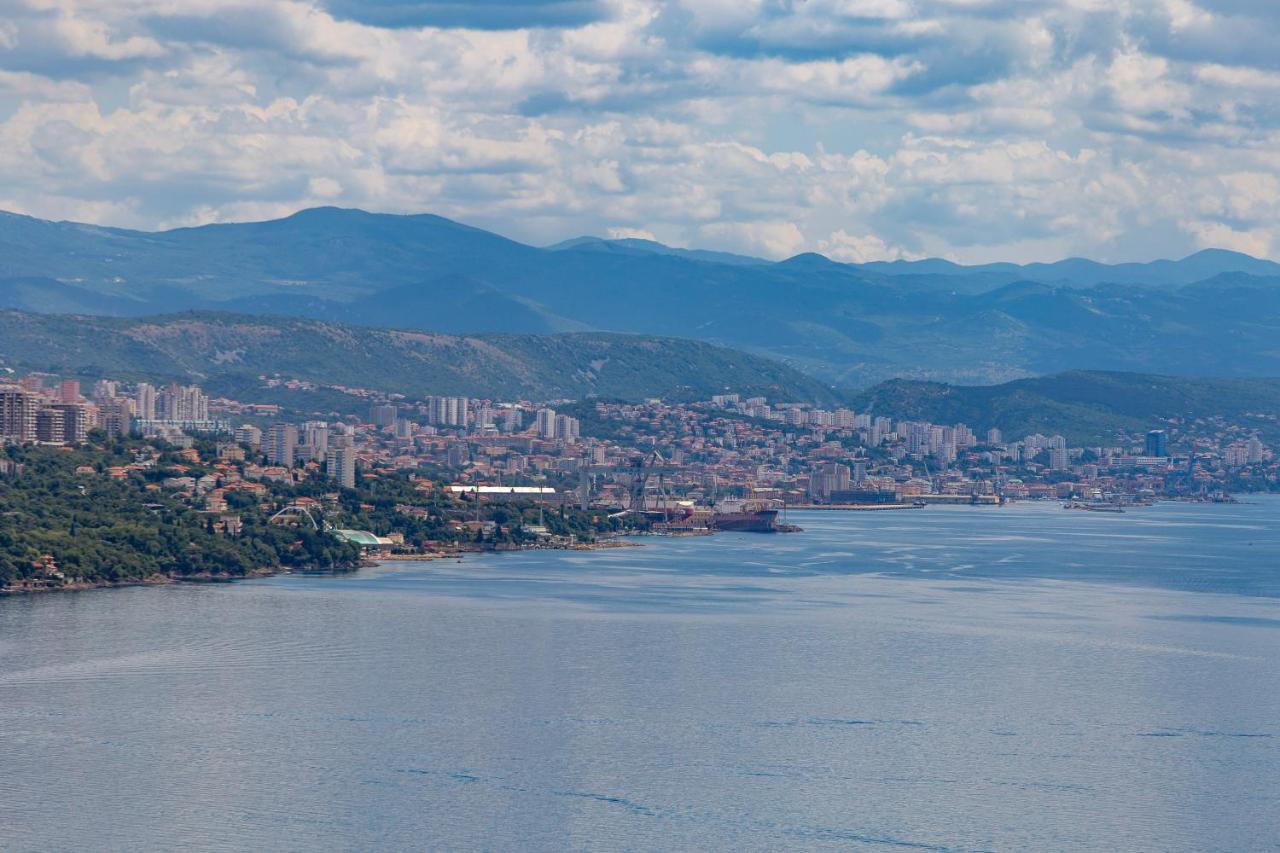 Studio Apartman Rozi Opatija Dış mekan fotoğraf